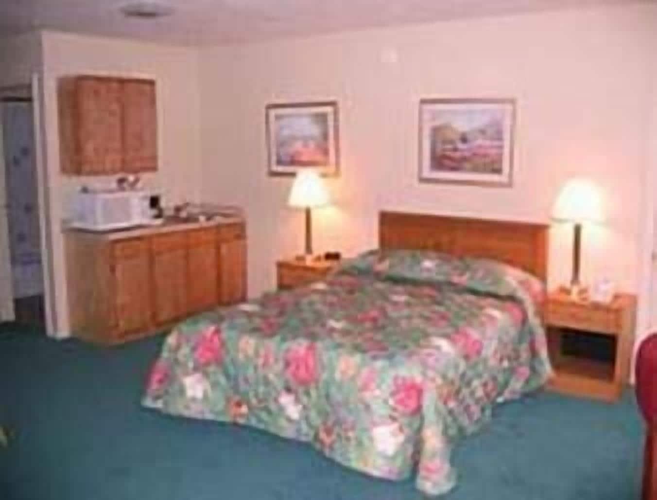 Days Inn By Wyndham New Philadelphia Quarto foto