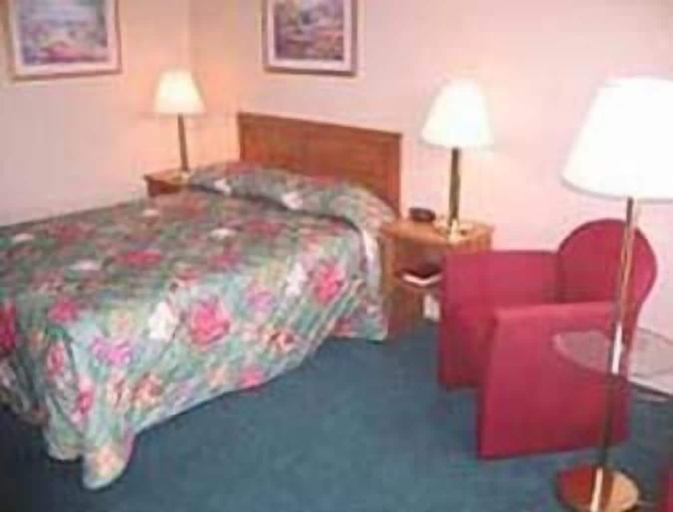 Days Inn By Wyndham New Philadelphia Quarto foto